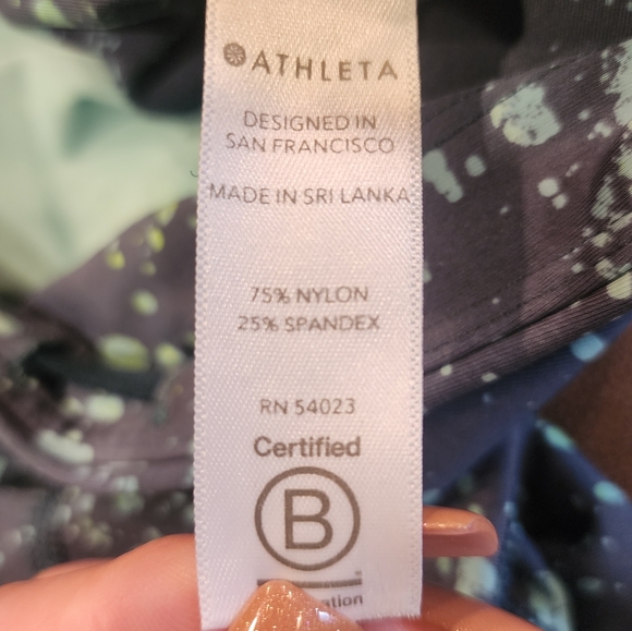 Athleta workout set - Picture 3 of 4